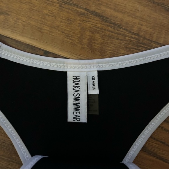 Hoka Swimwear XS Pink & White Bikini ๐ฉฑ๐ - Picture 2 of 4